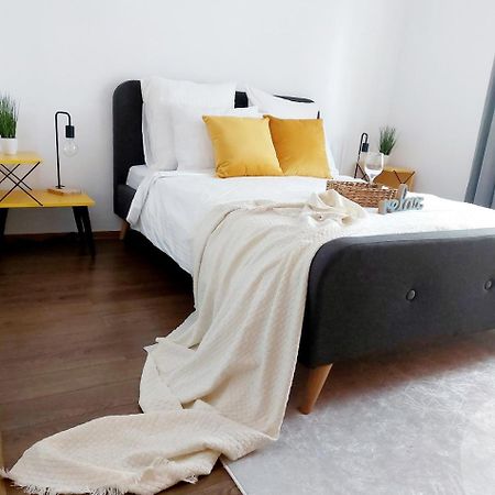 Cozy Apartment In The Center Of บูคาเรสต์ ภายนอก รูปภาพ